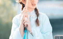 妈妈让我挺进她的小泬